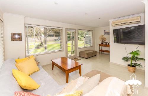 Sandy Point House | Family Tidez Stay 3 Pay 2 Winter Special