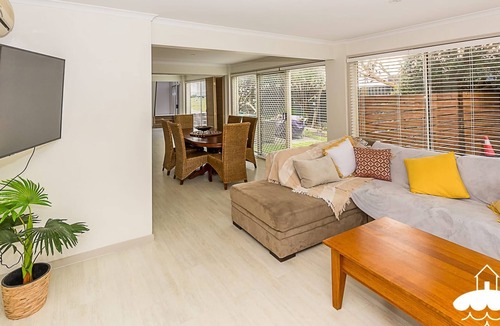 Sandy Point House | Family Tidez Stay 3 Pay 2 Winter Special