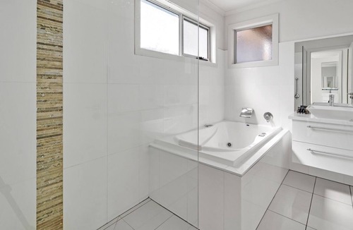 Bridport House | Fantastic large home