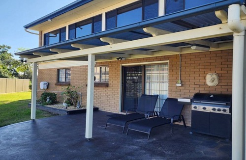Sussex Inlet House | Fantastic water views and your own private jetty!