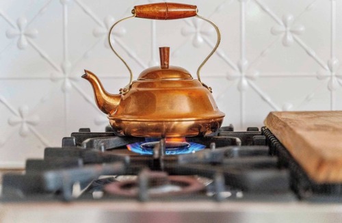 Wamberal House | Farm-Luxe Cottage | Animals, Firepit, Beach