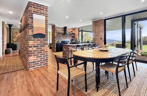 North Dandalup House | Farm Stay 3-Bed House in North Dandalup