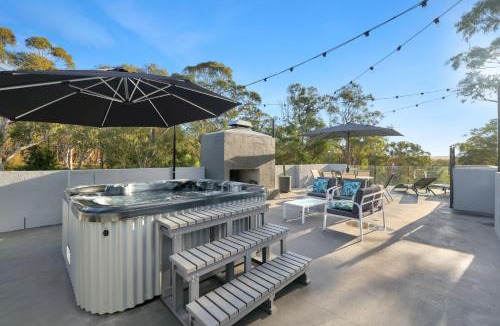 Falls Creek House | Farm Stay Jervis Bay The Rooftop by Book Jervis Bay