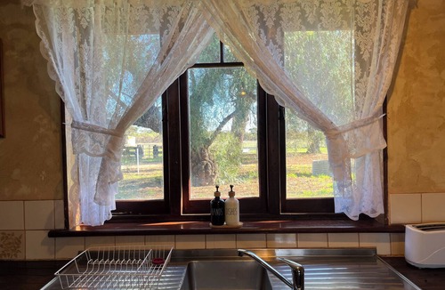 Brookton Cottage | Farmhouse Cottage
