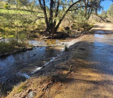 Halls Creek House | FarmStay Pepperina & Bird Sanctuary