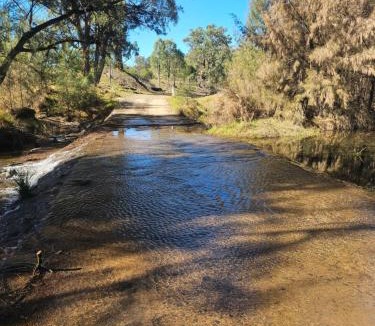 Halls Creek House | FarmStay Pepperina & Bird Sanctuary
