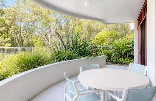 Mollymook Beach Apartment | Fathoms 1 at Mollymook