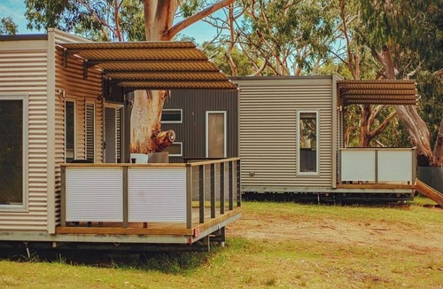 Cape Otway Cabin | FDE 29 - FAMILY DELUXE 3 BEDROOM CABIN