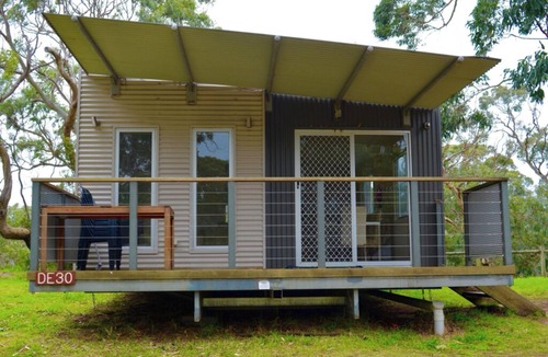 Cape Otway Cabin | FDE 29 - FAMILY DELUXE 3 BEDROOM CABIN