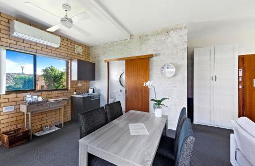 Port Macquarie Apartment | Fi's Beach House