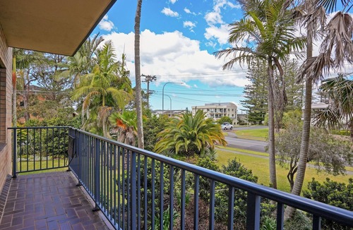 Tuncurry Apartment | Filoli 5 in central Tuncurry