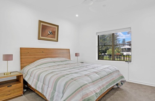Tuncurry Apartment | Filoli 5 in central Tuncurry