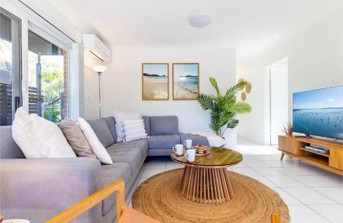Fingal Bay House | Fingal Bay Coastal Retreat 1 12 Marine Dr fantastic ground floor duplex