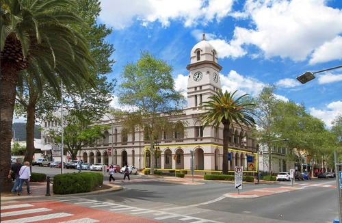 East Tamworth House | "Fitzroy Cottage" - one bedroom CBD accommodation