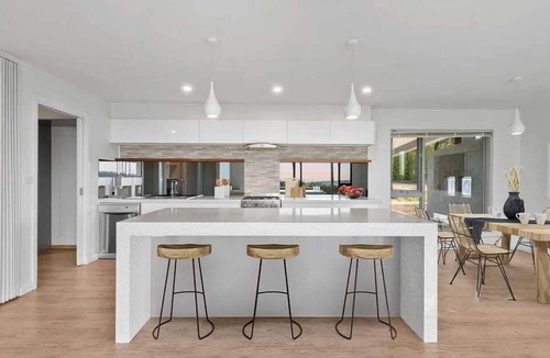 Kinglake House | Five Acres - Kinglake