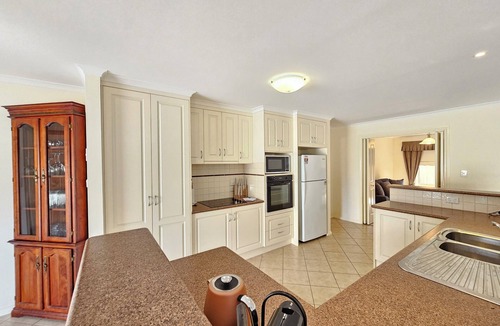 Waterhouse House | Flipping Flounder - Coastal Comfort in Robe’s Heart