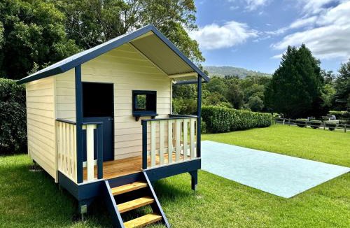 Berry House | Floriel - By Berry Getaways