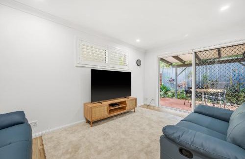 Port Macquarie Villa | Flynns Beach Retreat 3 of 3 Everard street