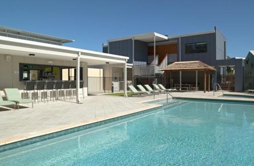 Preston Beach Resort | Footprints Preston Beach