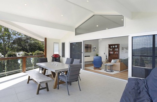 Forresters Beach House | FOR-RESTERS, TOP NOTCH