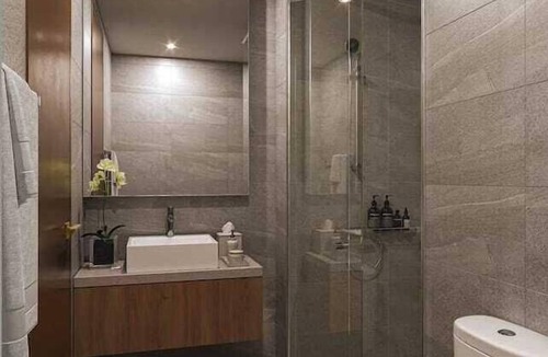 Applecross Apartment | Forbes Manaa Living 1BR Executive