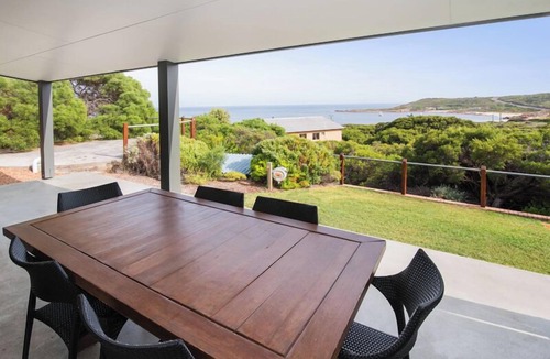Gracetown House | FortyTwo Mini |Gracetown
