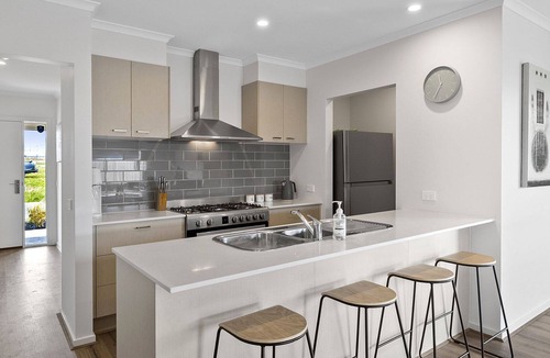 Torquay House | Four Bedroom Family Beach House Poa 18