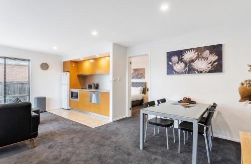 Hobart Central Business District Apartment | Four on Flinders - one bedroom apartment