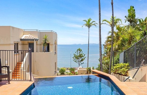 Yeppoon Apartment | Four, Villa Mar Colina