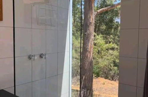 Adventure Bay House | Francis Lane Tiny Studio