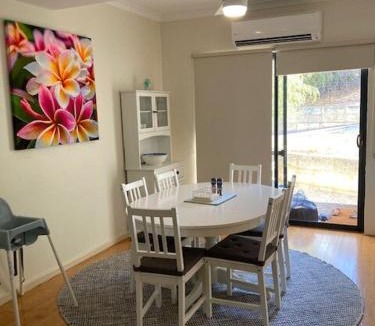Preston Beach Apartment | Frangipanis at Footprints