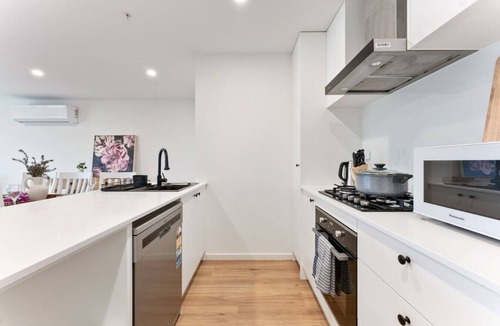 Malvern East Apartment | Frank-2B2B Next To Chadstone