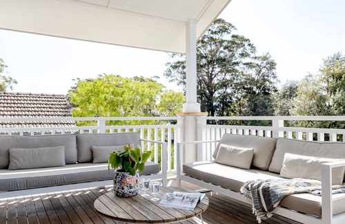 Mollymook House | FREE NIGHT. Pay for 2 stay for 3