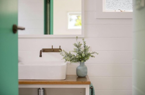 Berry House | Fremily Cottage - By Berry Getaways