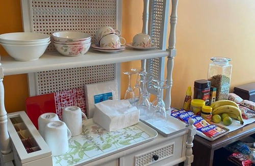 Moss Vale Apartment | French Boutique The Loft Apartment @Chapmans+Pets+B'fast