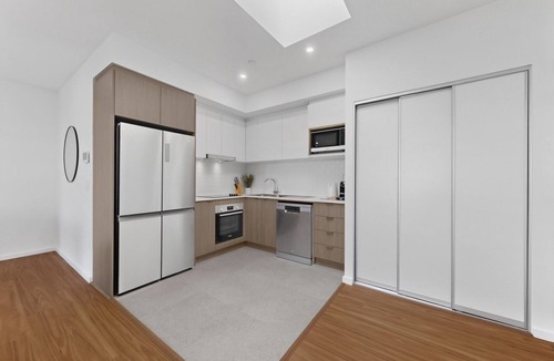 Cannington Apartment | Freshly Built 2 Bed Apartment in Central Location