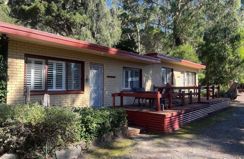 Halls Gap House | Froggys Quarters Private Nature Retreat