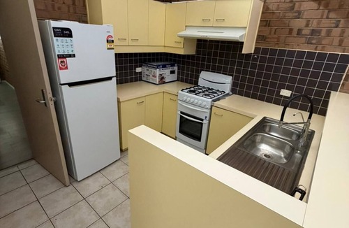 Pennington House | Fully Furnished 3 bedroom house