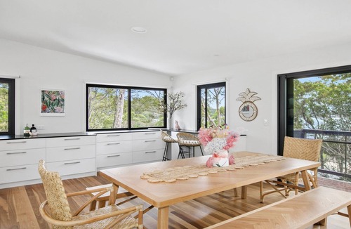 Pretty Beach Central Coast House | Fun, Fabulous and Deliciously Peaceful Retreat
