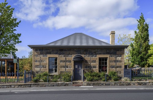 Battery Point House | Fusilier Cottage luxury boutique accommodation in Battery Point