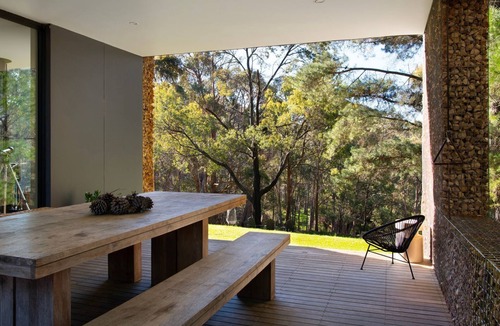 Glenlyon House | Gabion Hill - beautifully designed and deeply connected to the land