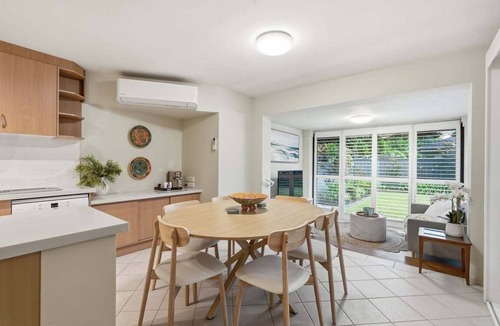 Coffs Harbour House | Garden Villa at Diggers