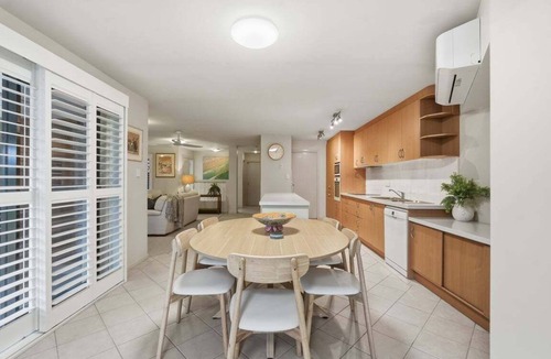 Coffs Harbour House | Garden Villa at Diggers