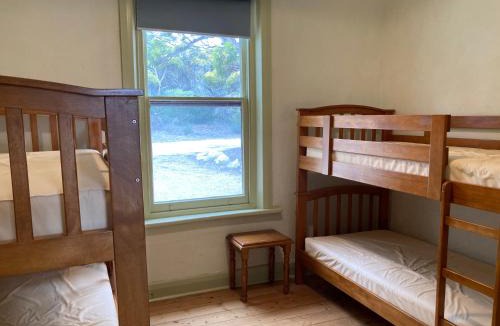Warrenben House | Gatehouse Lodge - Dhilba Guuranda-Innes National Park
