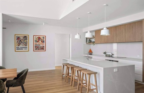 Geographe House | Genoa House—Coastal Elegance at the Marina's Edge