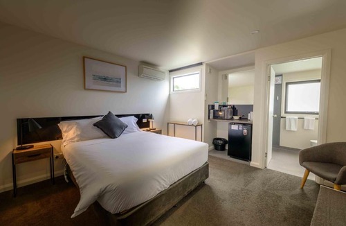 St Helens Apartment | Georges Bay Apartments