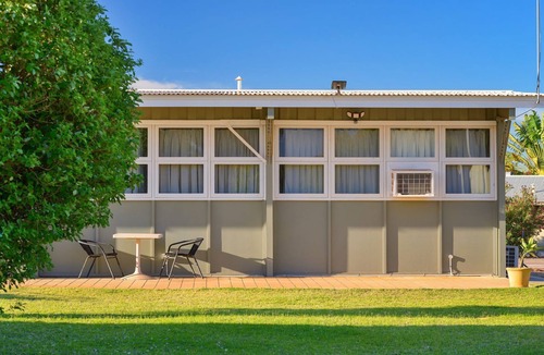 Exmouth Apartment | Getaway Villas Unit 38-10 - comfort on a budget