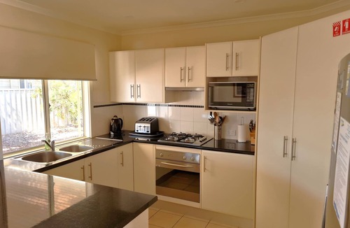 Moonta Bay Hotel | Gippys, Moonta Bay, Yorke Peninsula