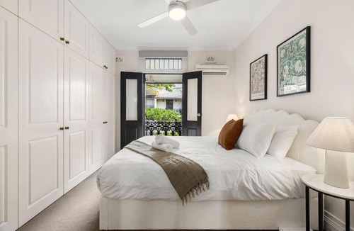Glebe Apartment | Glebe Retreat with Parking & Outdoor Dining