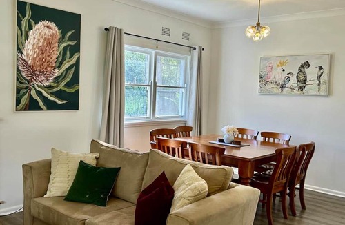Glenbrook House | Glenbrook - Bluegum Hideaway